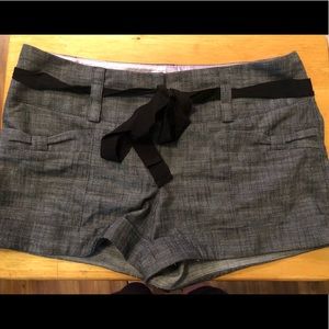 Dress shorts w/ belt